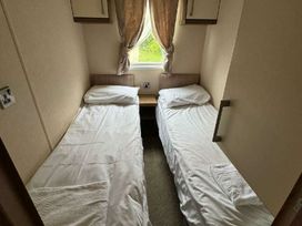 Devon Cliffs Holiday Park - Holiday Accommodation 21246 - Devon - 1187822 - thumbnail photo 6