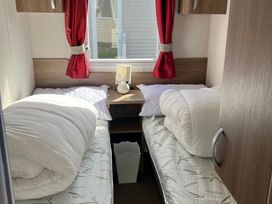 Harlyn Sands - Holiday Accommodation 21247 - Cornwall - 1187823 - thumbnail photo 6