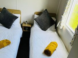 Harlyn Sands - Holiday Accommodation 21249 - Cornwall - 1187825 - thumbnail photo 8