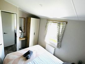 Harlyn Sands - Holiday Accommodation 21249 - Cornwall - 1187825 - thumbnail photo 12