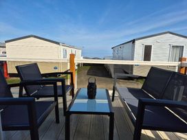 Quay West Holiday Park - Holiday Accommodation 21264 - Mid Wales - 1187827 - thumbnail photo 4