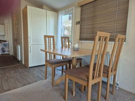 Quay West Holiday Park - Holiday Accommodation 21264 - Mid Wales - 1187827 - thumbnail photo 5