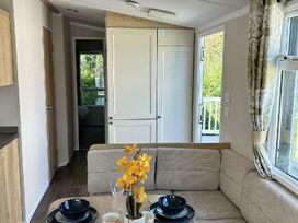 Waterside, Paignton - Holiday Accommodation 21281 - Devon - 1187830 - thumbnail photo 9