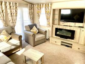 Clarach Bay Holiday Village - Holiday Accommodation 21282 - Mid Wales - 1187831 - thumbnail photo 1