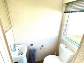 Clarach Bay Holiday Village - Holiday Accommodation 21282 - Mid Wales - 1187831 - thumbnail photo 5