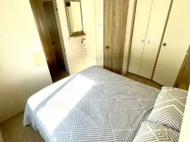Clarach Bay Holiday Village - Holiday Accommodation 21282 - Mid Wales - 1187831 - thumbnail photo 9