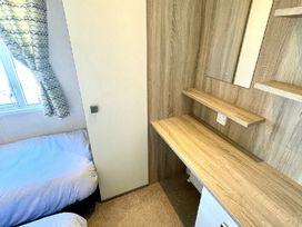 Clarach Bay Holiday Village - Holiday Accommodation 21282 - Mid Wales - 1187831 - thumbnail photo 11