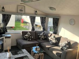 Trecco Bay - Holiday Accommodation 21285 - Somerset & Wiltshire - 1187833 - thumbnail photo 1