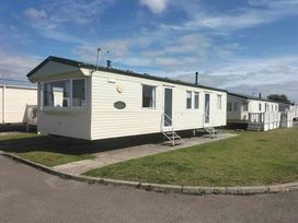 Trecco Bay - Holiday Accommodation 21285 - Somerset & Wiltshire - 1187833 - thumbnail photo 17