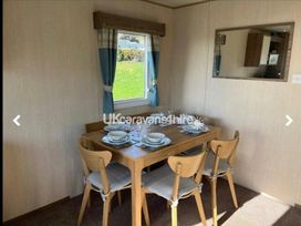 Devon Cliffs Holiday Park - Holiday Accommodation 21291 - Devon - 1187839 - thumbnail photo 3
