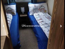 Devon Cliffs Holiday Park - Holiday Accommodation 21291 - Devon - 1187839 - thumbnail photo 5