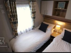 Fallbarrow Holiday Park - Holiday Accommodation 21293 - Lake District - 1187841 - thumbnail photo 10