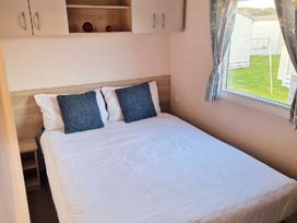 Silver Sands Holiday Park - Holiday Accommodation 21295 - Scottish Lowlands - 1187843 - thumbnail photo 4
