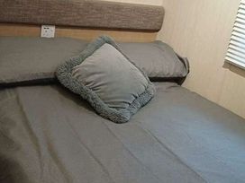 Hopton Holiday Village - Holiday Accommodation 21302 - Suffolk & Essex - 1187849 - thumbnail photo 5