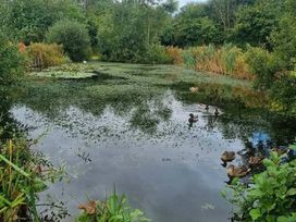 Hopton Holiday Village - Holiday Accommodation 21302 - Suffolk & Essex - 1187849 - thumbnail photo 17