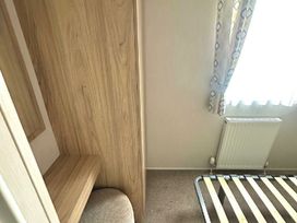 Lyons Robin Hood - Holiday Accommodation 21312 - North Wales - 1187855 - thumbnail photo 9