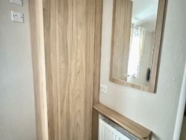 Lyons Robin Hood - Holiday Accommodation 21312 - North Wales - 1187855 - thumbnail photo 13