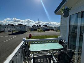 Lyons Robin Hood - Holiday Accommodation 21312 - North Wales - 1187855 - thumbnail photo 15