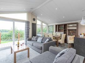 Hafan y Mor Haven - Holiday Accommodation 21313 - North Wales - 1187856 - thumbnail photo 7