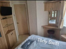 Golden Palm Resort - Holiday Accommodation 21314 - Lincolnshire - 1187857 - thumbnail photo 9
