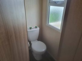 Golden Palm Resort - Holiday Accommodation 21315 - Lincolnshire - 1187858 - thumbnail photo 6
