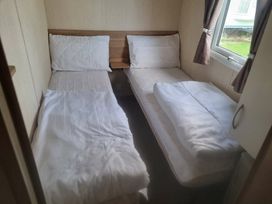Golden Palm Resort - Holiday Accommodation 21315 - Lincolnshire - 1187858 - thumbnail photo 8