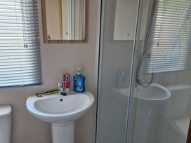 Bryn Morfa - Holiday Accommodation 21316 - North Wales - 1187859 - thumbnail photo 15