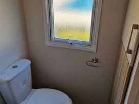 Bryn Morfa - Holiday Accommodation 21316 - North Wales - 1187859 - thumbnail photo 16