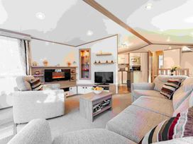 Kelling Heath Holiday Park - Holiday Accommodation 21317 - Norfolk - 1187860 - thumbnail photo 5