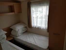 Golden Palm Resort - Holiday Accommodation 21321 - Lincolnshire - 1187863 - thumbnail photo 10
