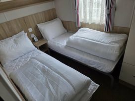 Golden Palm Resort - Holiday Accommodation 21322 - Lincolnshire - 1187864 - thumbnail photo 8