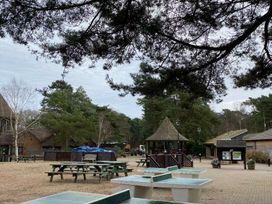 Kelling Heath Holiday Park - Holiday Accommodation 21324 - Norfolk - 1187866 - thumbnail photo 16