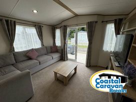Golden Palm Resort - Holiday Accommodation 21338 - Lincolnshire - 1187875 - thumbnail photo 5