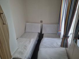 Golden Palm Resort - Holiday Accommodation 21345 - Lincolnshire - 1187880 - thumbnail photo 7