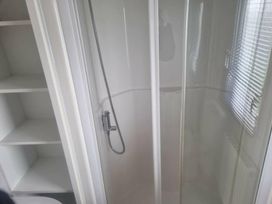 Golden Palm Resort - Holiday Accommodation 21345 - Lincolnshire - 1187880 - thumbnail photo 9