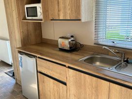 Kiln Park Holiday Park - Holiday Accommodation 21347 - South Wales - 1187882 - thumbnail photo 5