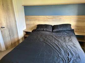 Kiln Park Holiday Park - Holiday Accommodation 21347 - South Wales - 1187882 - thumbnail photo 9
