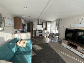 Rockley Park - Holiday Accommodation 21353 - Dorset - 1187887 - thumbnail photo 8