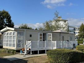 Rockley Park - Holiday Accommodation 21353 - Dorset - 1187887 - thumbnail photo 9