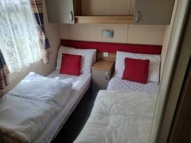 Golden Palm Resort - Holiday Accommodation 21354 - Lincolnshire - 1187888 - thumbnail photo 8