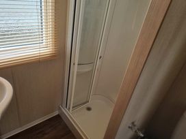 Golden Palm Resort - Holiday Accommodation 21354 - Lincolnshire - 1187888 - thumbnail photo 10