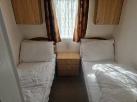Golden Palm Resort - Holiday Accommodation 21357 - Lincolnshire - 1187891 - thumbnail photo 10