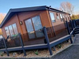 Presthaven Beach Resort - Holiday Accommodation 21358 - North Wales - 1187892 - thumbnail photo 4