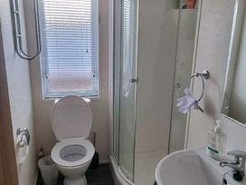 Presthaven Beach Resort - Holiday Accommodation 21358 - North Wales - 1187892 - thumbnail photo 15