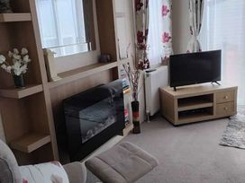 Trecco Bay - Holiday Accommodation 2136 - Somerset & Wiltshire - 1187893 - thumbnail photo 4