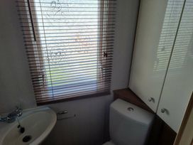 Golden Palm Resort - Holiday Accommodation 21361 - Lincolnshire - 1187895 - thumbnail photo 9