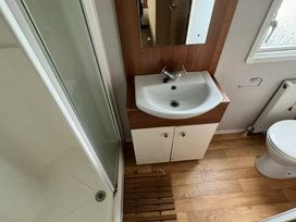 Golden Palm Resort - Holiday Accommodation 21361 - Lincolnshire - 1187895 - thumbnail photo 13