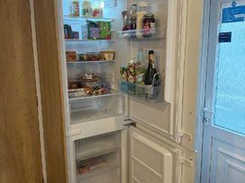Manor Park Holiday Village - Holiday Accommodation 21362 - Norfolk - 1187896 - thumbnail photo 3