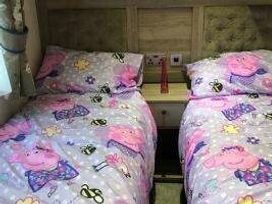 Greenacres Holiday Park - Holiday Accommodation 21365 - North Wales - 1187899 - thumbnail photo 8