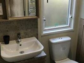 Greenacres Holiday Park - Holiday Accommodation 21365 - North Wales - 1187899 - thumbnail photo 11
